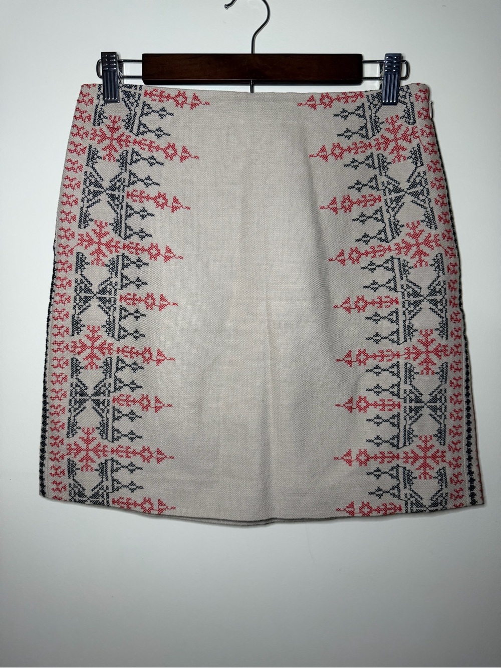 LOFT Cream Mini Skirt with Coral and Charcoal Embroidery